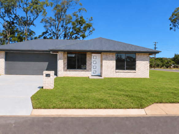 Affordable 4 Bedroom New Home in Eli Waters, Hervey Bay HB143