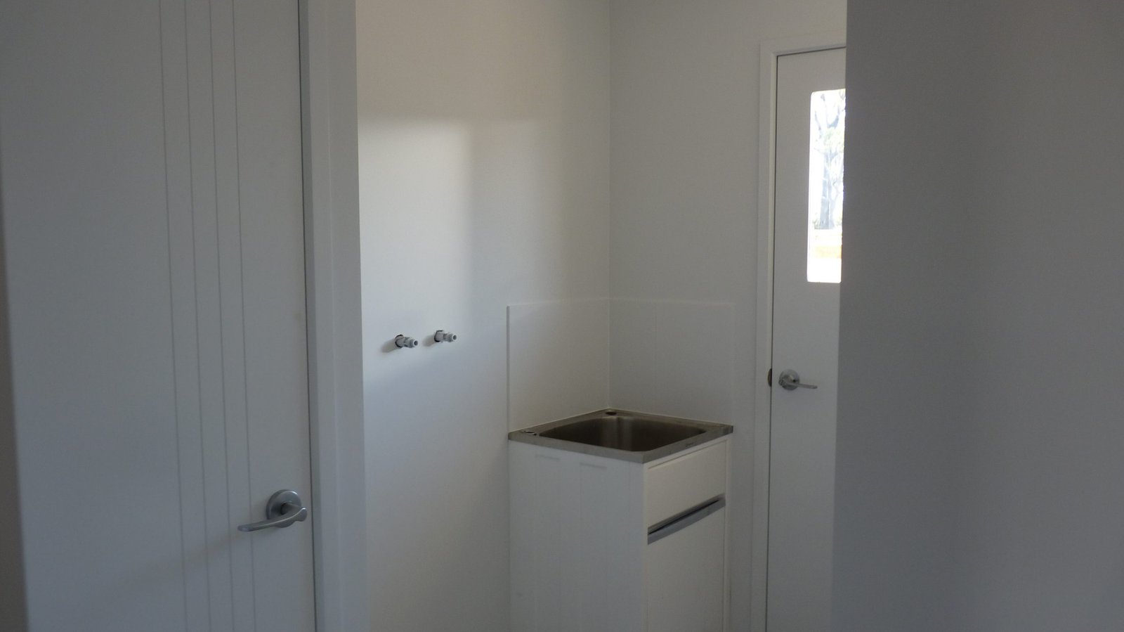Spacious 4 Bedroom New Home in Eli Waters, Hervey Bay HB106