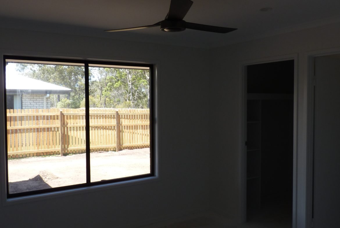 Spacious 4 Bedroom New Home in Eli Waters, Hervey Bay HB106