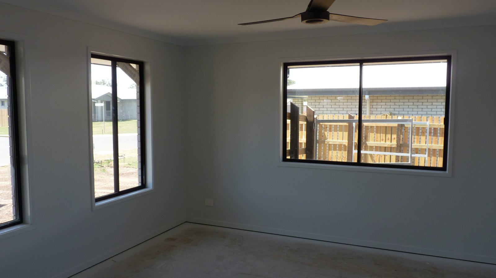 Spacious 4 Bedroom New Home in Eli Waters, Hervey Bay HB106